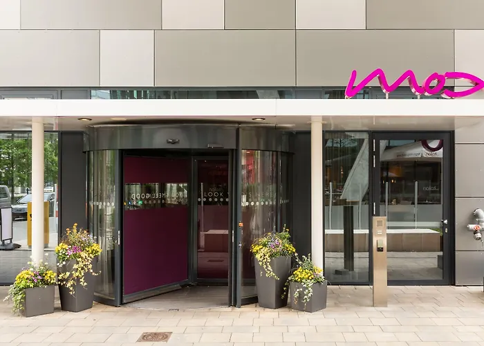 Family Hotel: Moxy Frankfurt Airport